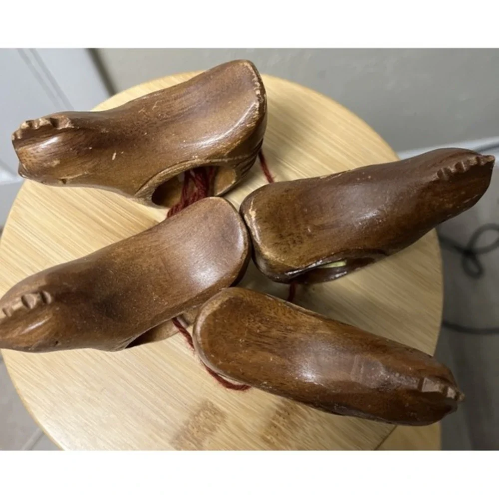 Vintage Set Of 4 Handmade Wood CHICKEN‎ Napkin Rings Dinner Table Decor